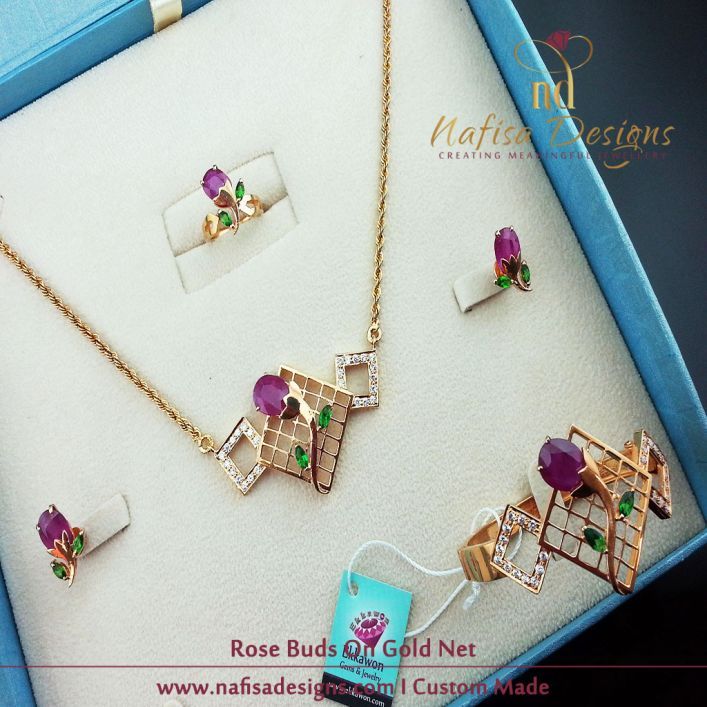 Rose Buds On Gold Net
