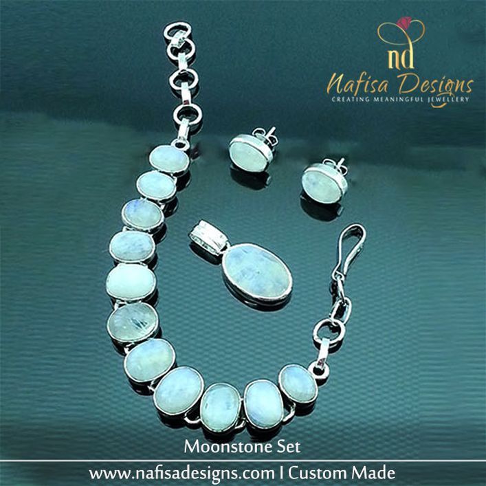 Moonstone Set