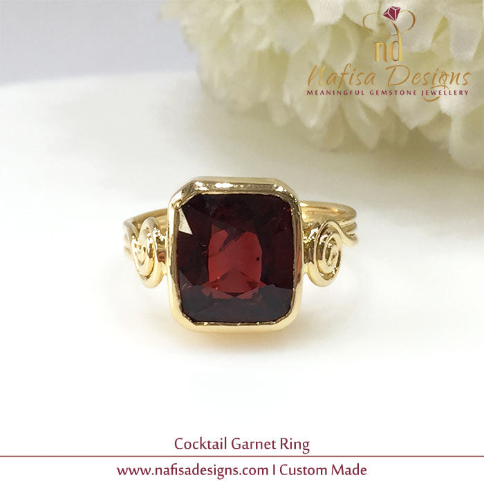 Cocktail Garnet Ring