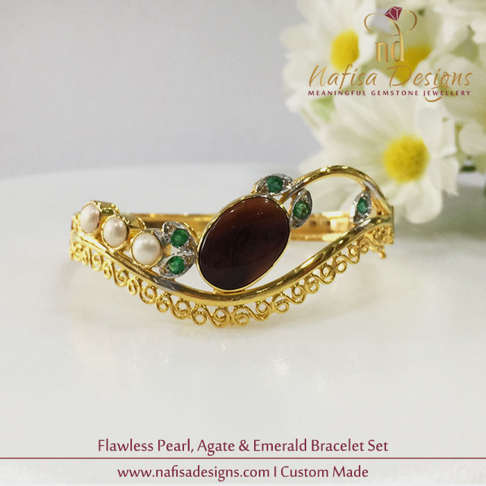 Flawless Pearl, Agate & Emerald Bracelet Set