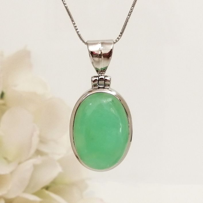 Green Chrysoprase Pendant (11.41 gms)