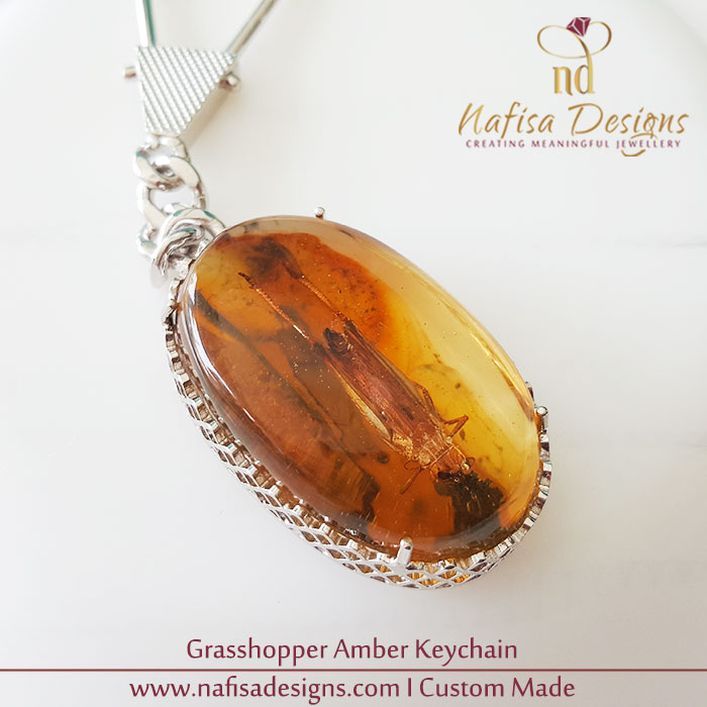 Grasshopper Amber Keychain