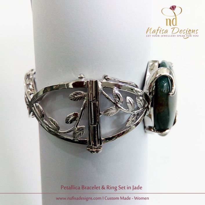 Jade Petallica Bracelet Set