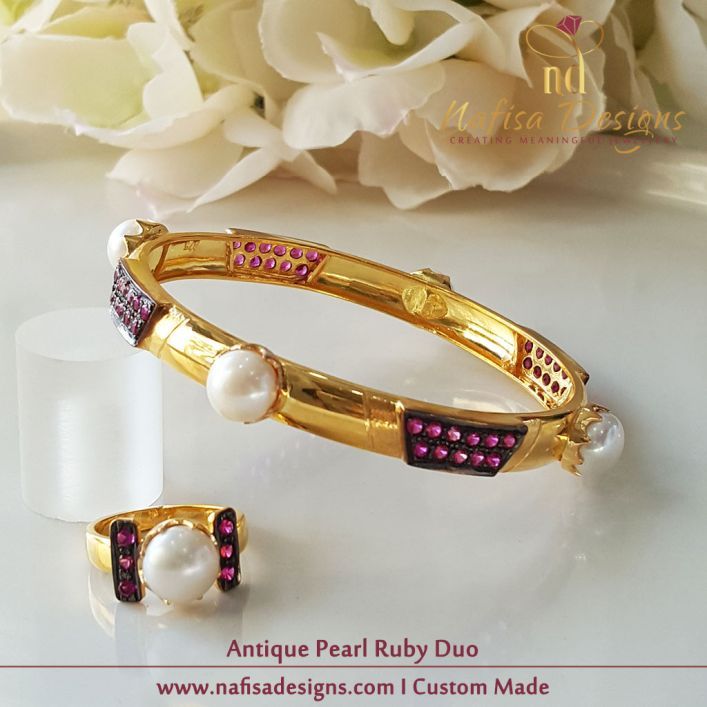 Antique Pearl Ruby Duo