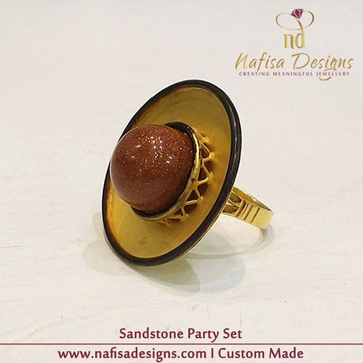 Sandstone Party Set