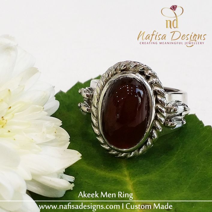 Men Akeek Ring