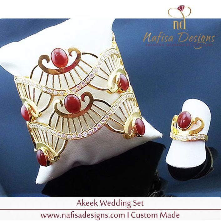 Akeek Wedding Set