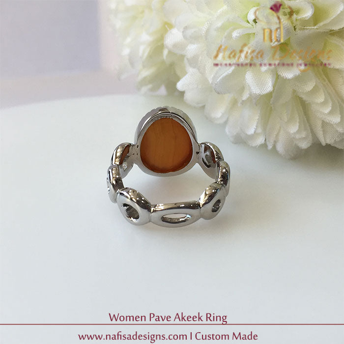 Women Pave Akeek Ring