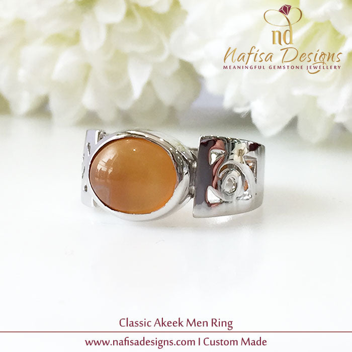 Classic Men Akeek Ring