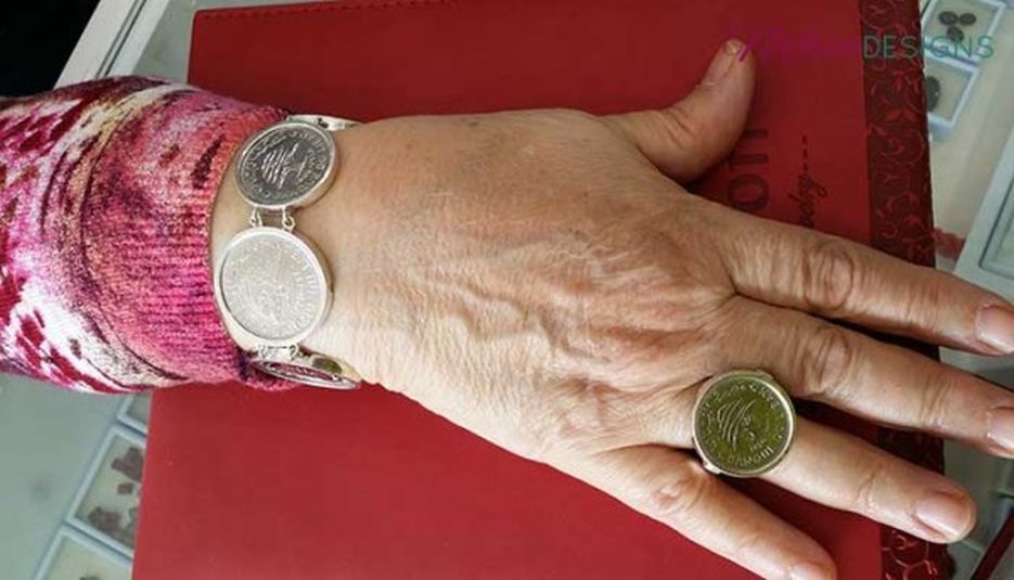 Customized Lira Jewellery