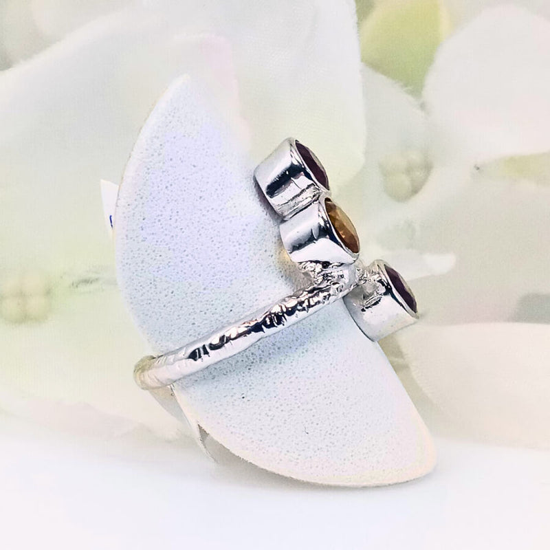 Perspective view of the Crimson Sunburst Ring