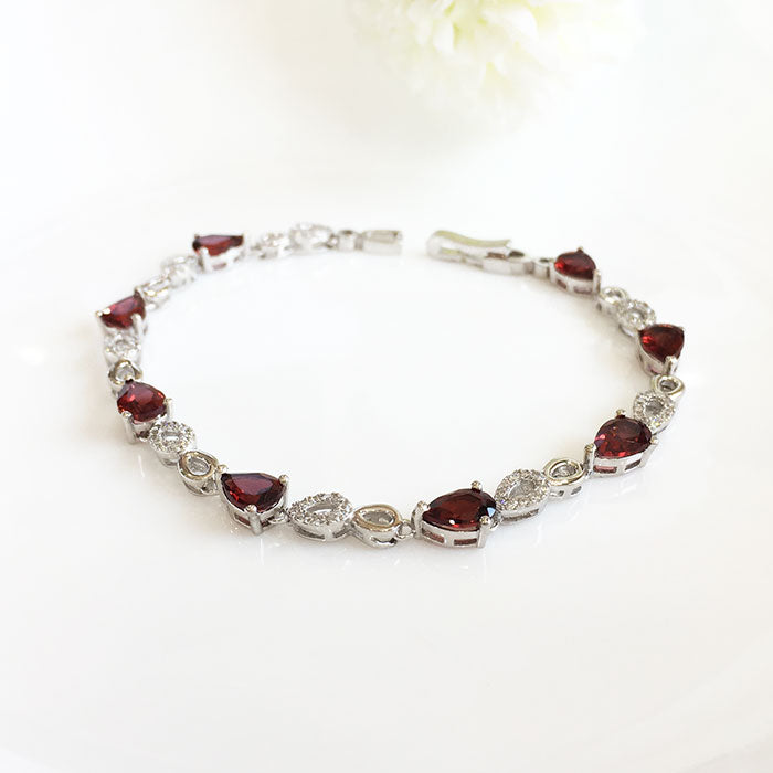 Razzle Dazzle Garnet Bracelet