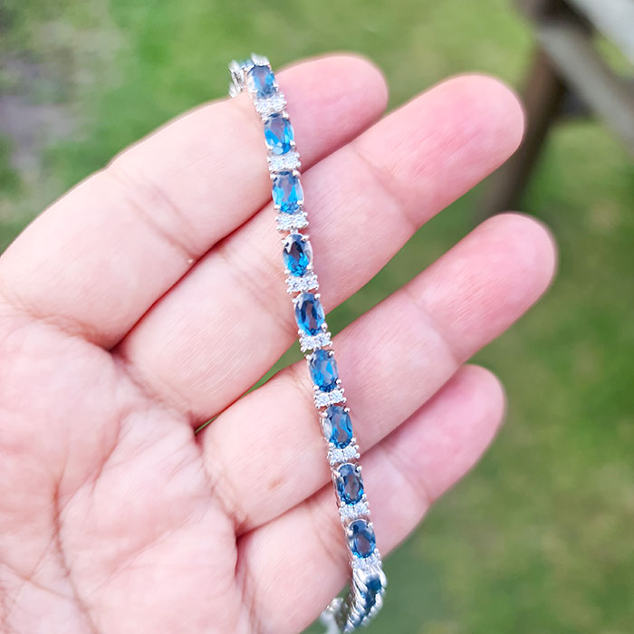 Mystic Blue Symphony Bracelet  in real natural original London Blue Topaz in 925 silver for birthstone