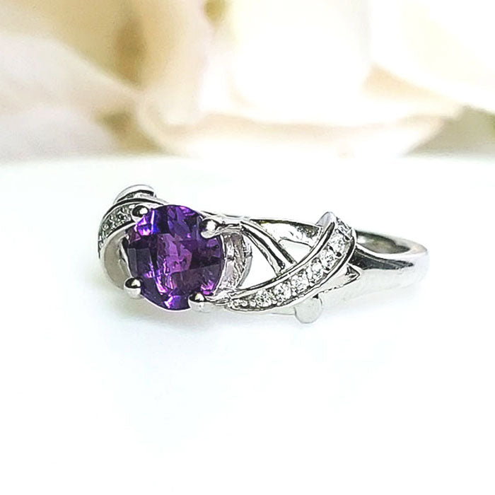 Twist Amethyst Ring