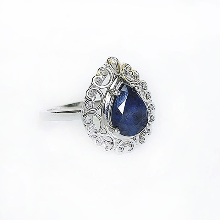 Frill Ring - Sapphire