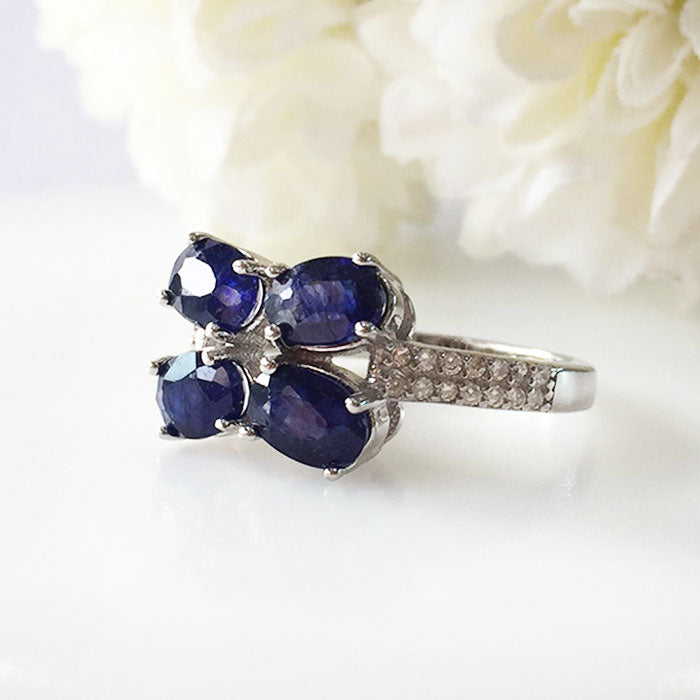 Rhythmic Blue Sapphire Ring