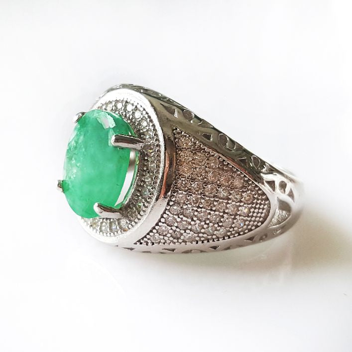 Regal Emerald Men Ring 