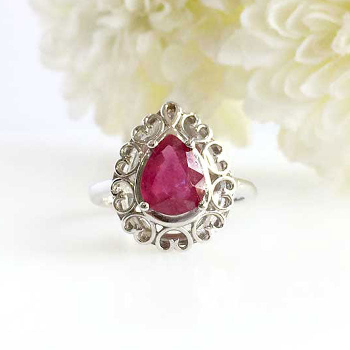 Frill Ring - Ruby