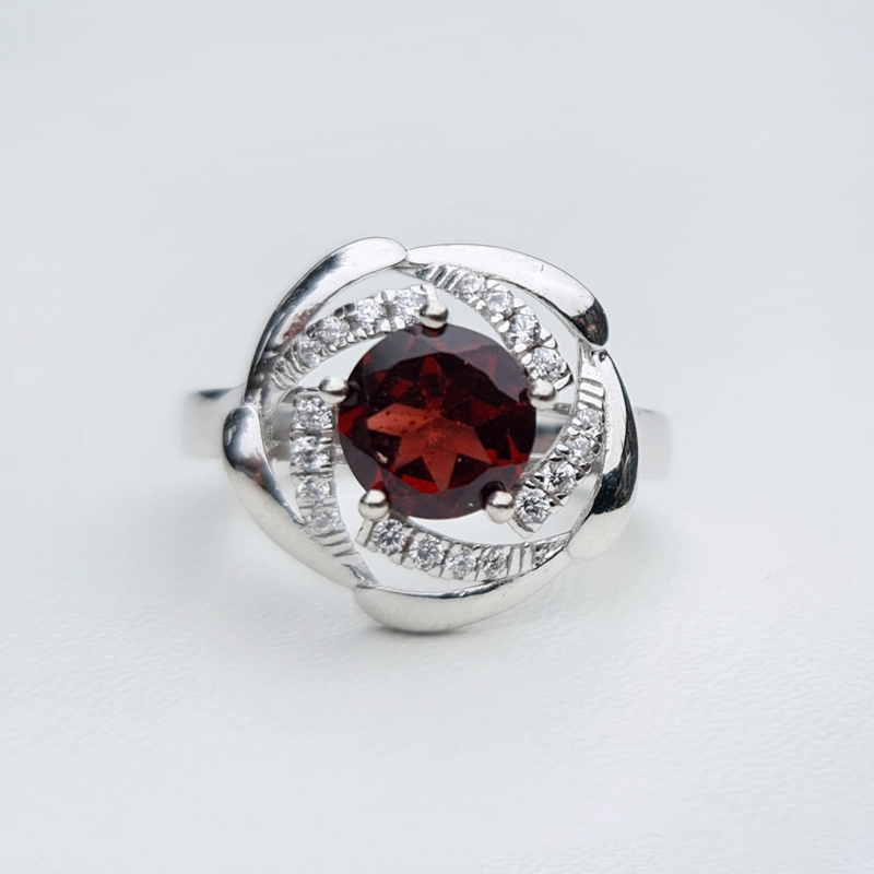 Floral Garnet Ring in 925 silver readily available at Nafisa Designs, UK, Manchester, World Wide Shipping!