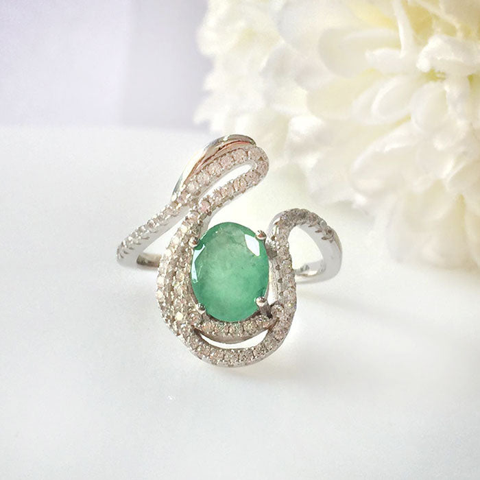 Spiral Emerald Ring