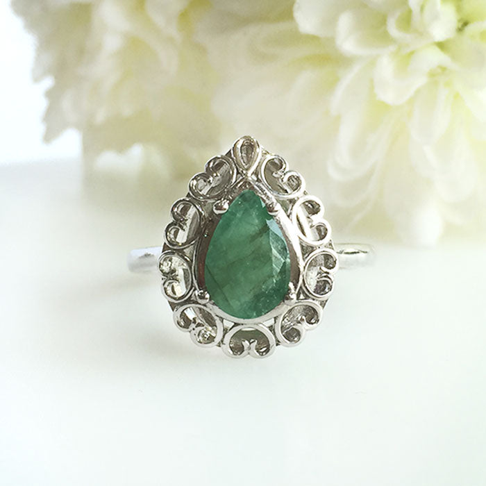 Frill Ring - Emerald