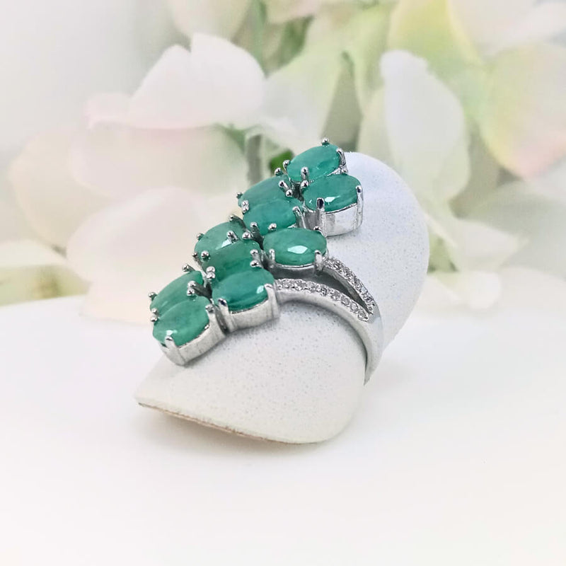 May birthstone for healing