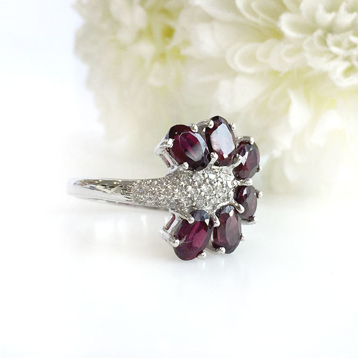 Gerbera Ring - Garnet