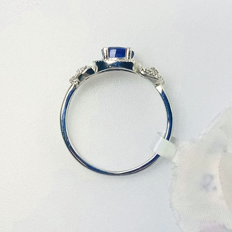 Side profile of the Royal Deep Sea Blue Sapphire Ring in sterling silver