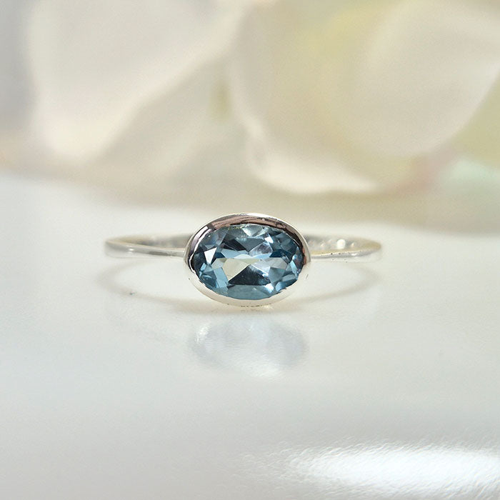 Graceful Brilliance Ring in original and authentic Topaz in 925 silver for birthstone, party, or casual wear. lightweight, delicate, dainty designer jewelry
