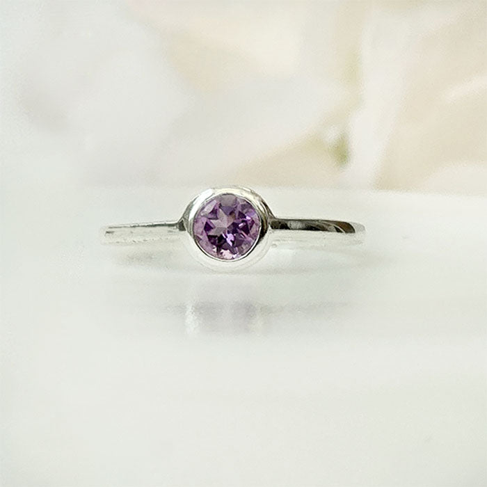 Amethyst Aurora Ring in real natural original Amethyst in 925 silver for birthstone, party, or casual wear. light weight, delicate, dainty designer jewellery