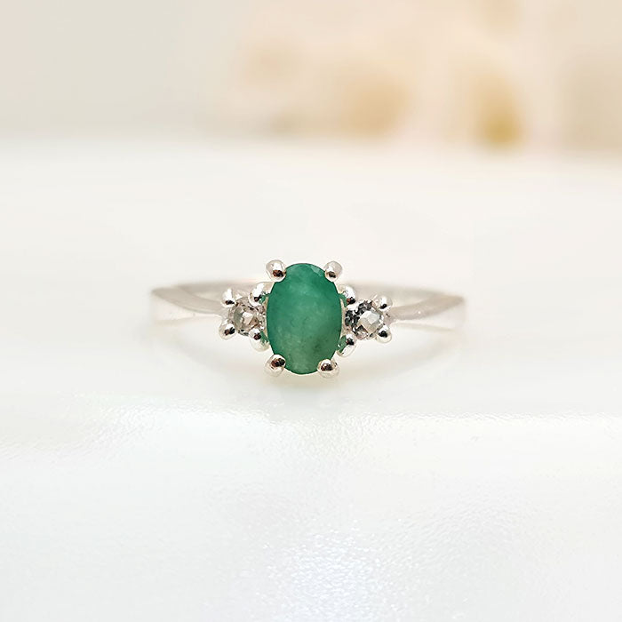 Garden of Glamour Ring in real natural original Emerald in 925 silver for birthstone, party, or casual wear. lightweight, delicate, dainty designer jewellery