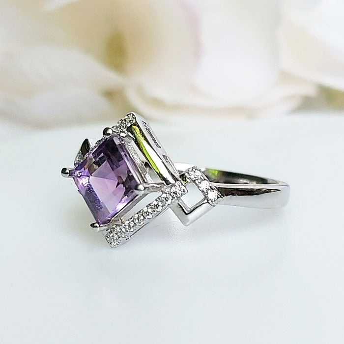 Arcade Ring - Amethyst