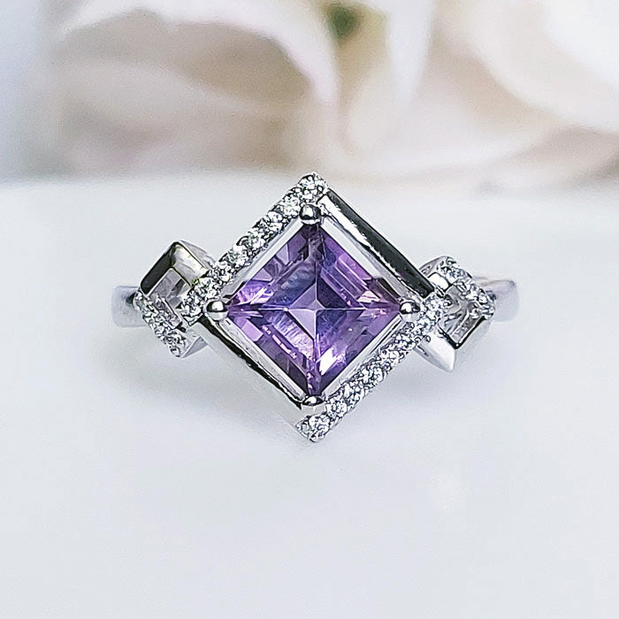 Arcade Ring - Amethyst