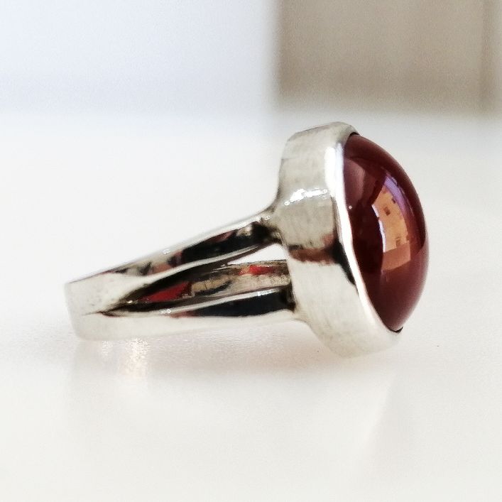 Round Akeek Men Ring (Bespoke)