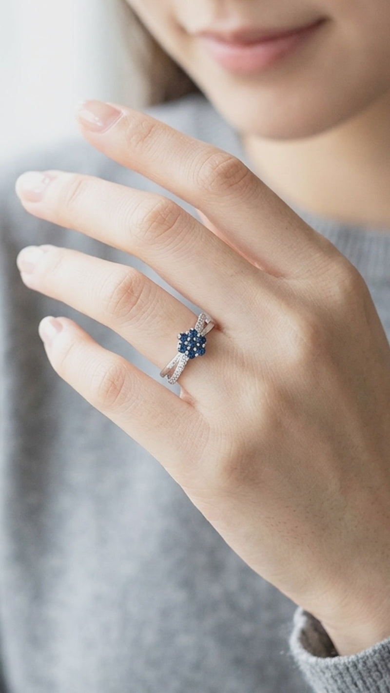 Sapphire Daisy Flower Ring