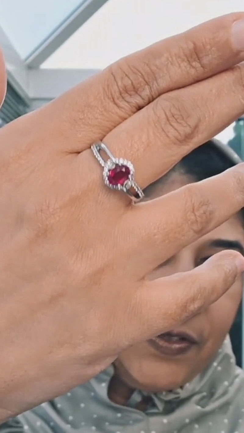 Feminine Elegance With Bold Charm – Oval Ruby Couture-Style Ring