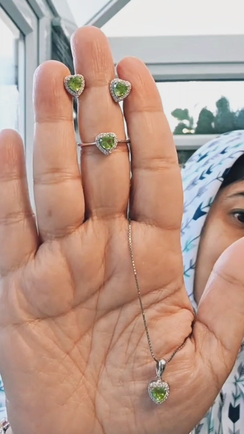Romantic Heart Peridot Set
