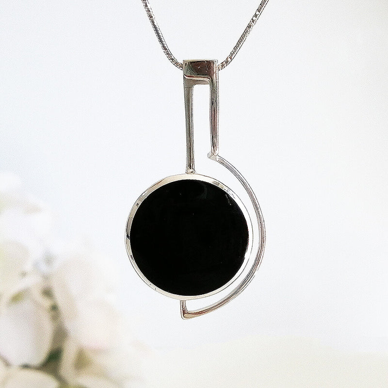 Globe Pendant - Onyx Pendant