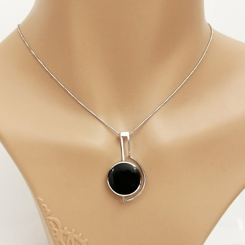 Globe Pendant - Onyx Pendant