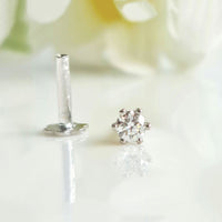 Diamond Nose Stud18Kt White Gold Pin Pipe - 0.11 Ct - VS