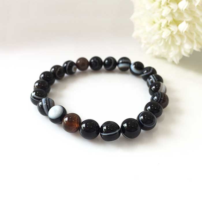 Sulaimani Akeek Bead Bracelet - Black & White