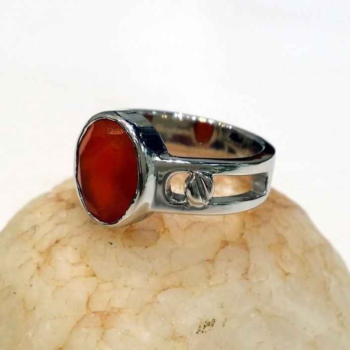 Elegant Akeek Men Ring (Bespoke)