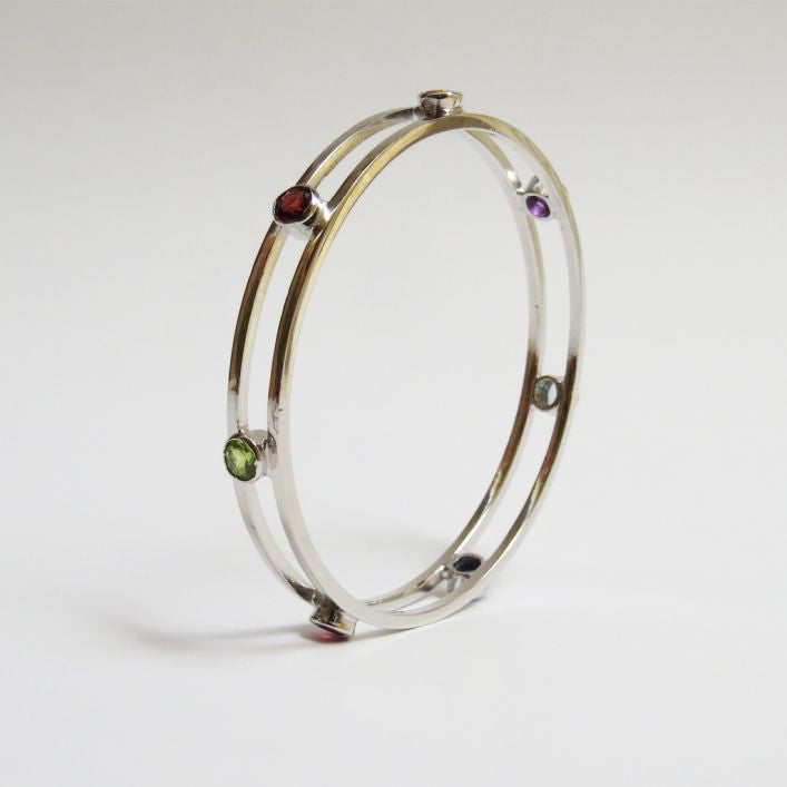 The 7 Chakras Bangle - Peridot, Garnet, Citrine, Amethyst, Ruby, Topaz, Sapphire