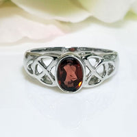 Garnet Filigree Ring set in 925 Sterling Silver for Women