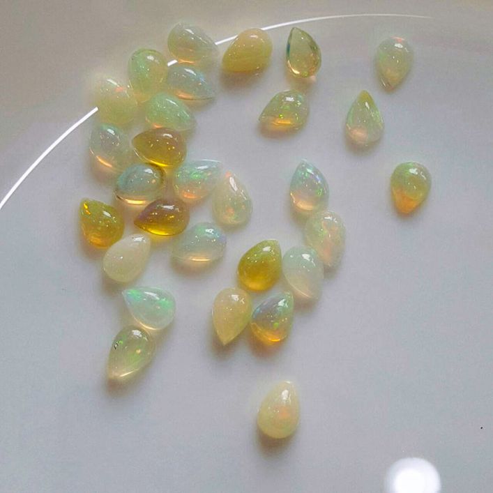 OPAL- Pear Shape (5 mm x 7 mm)