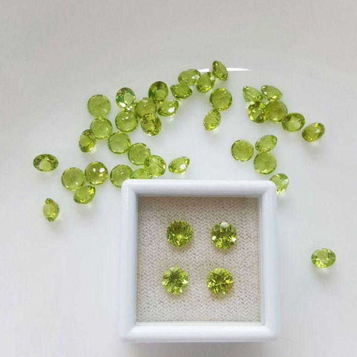 PERIDOT- Round shape (5 mm)