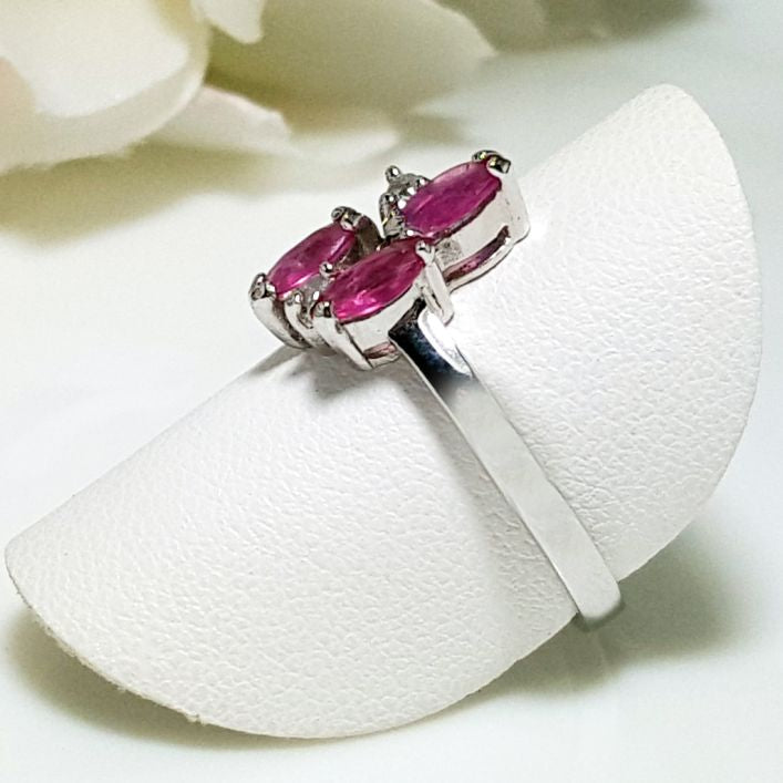 Ruby Cluster Ring