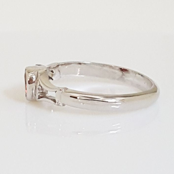 Garnet Aperture Ring