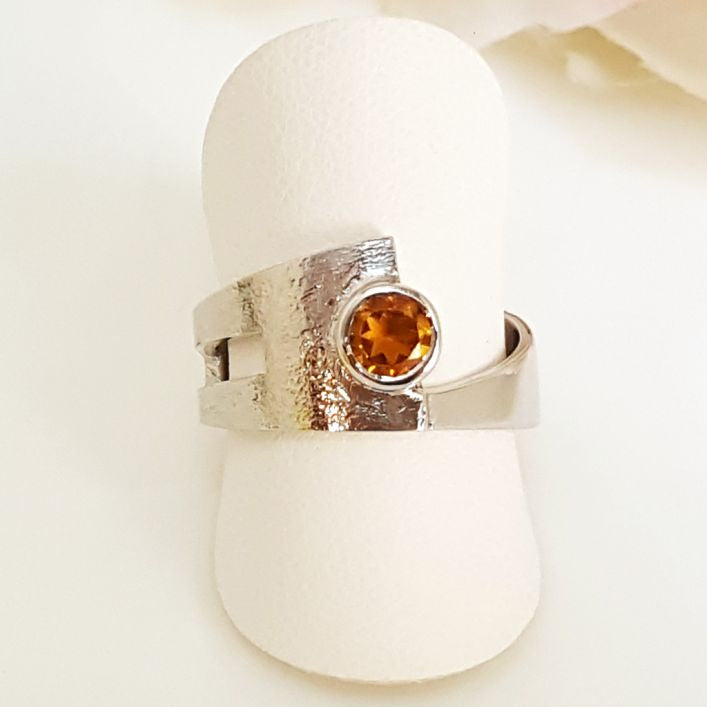 Ambers - Citrine Ring
