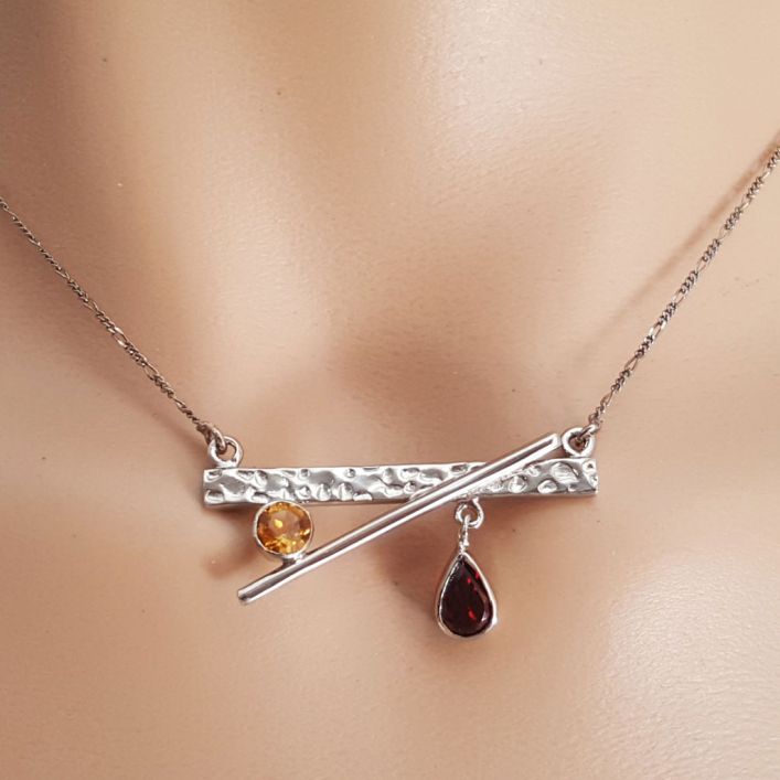 Imbalance Necklace - Garnet, Citrine